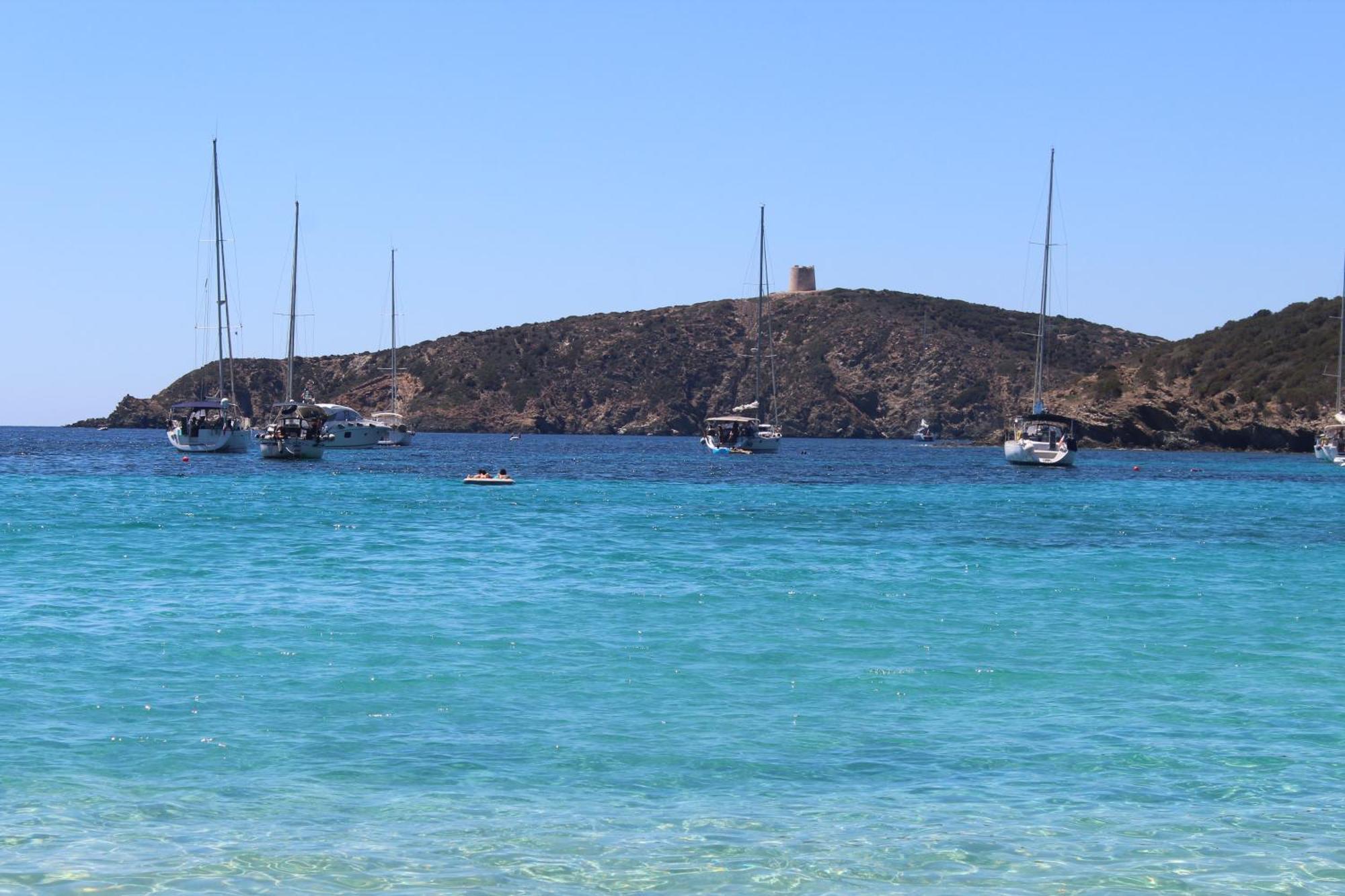 Los Flamingos Bed & Breakfast La Maddalena  ภายนอก รูปภาพ