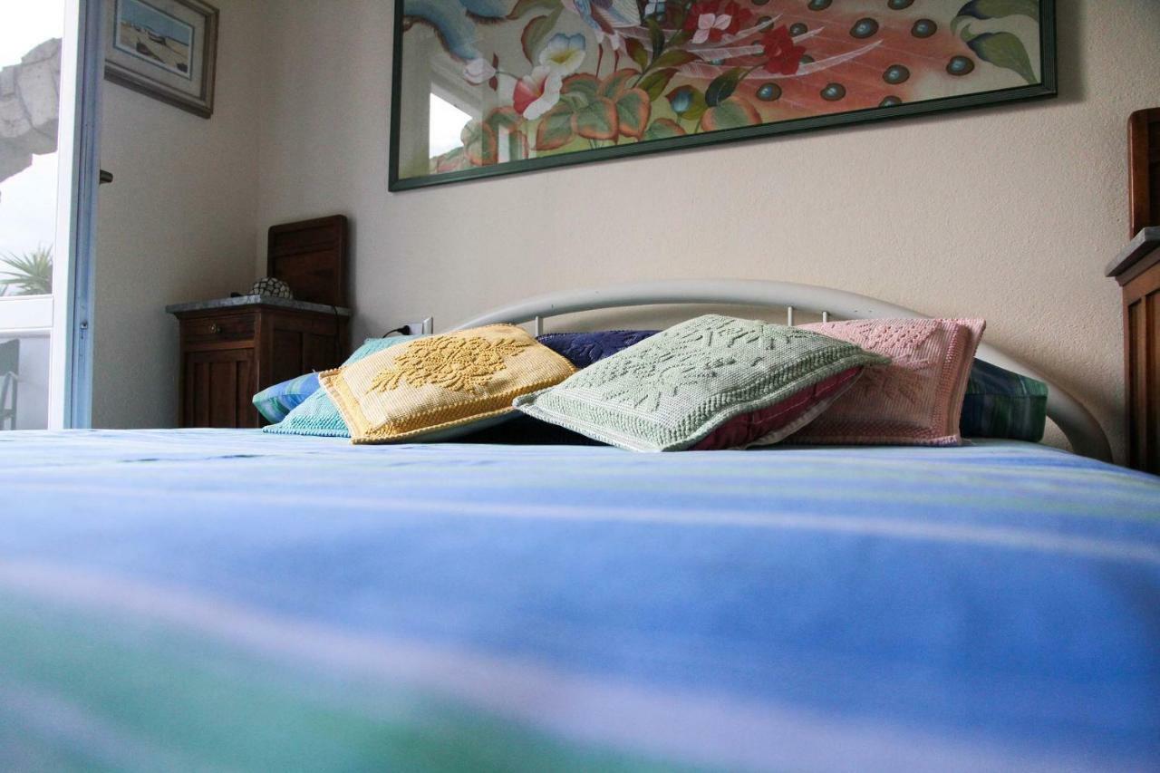 Los Flamingos Bed & Breakfast La Maddalena  ภายนอก รูปภาพ