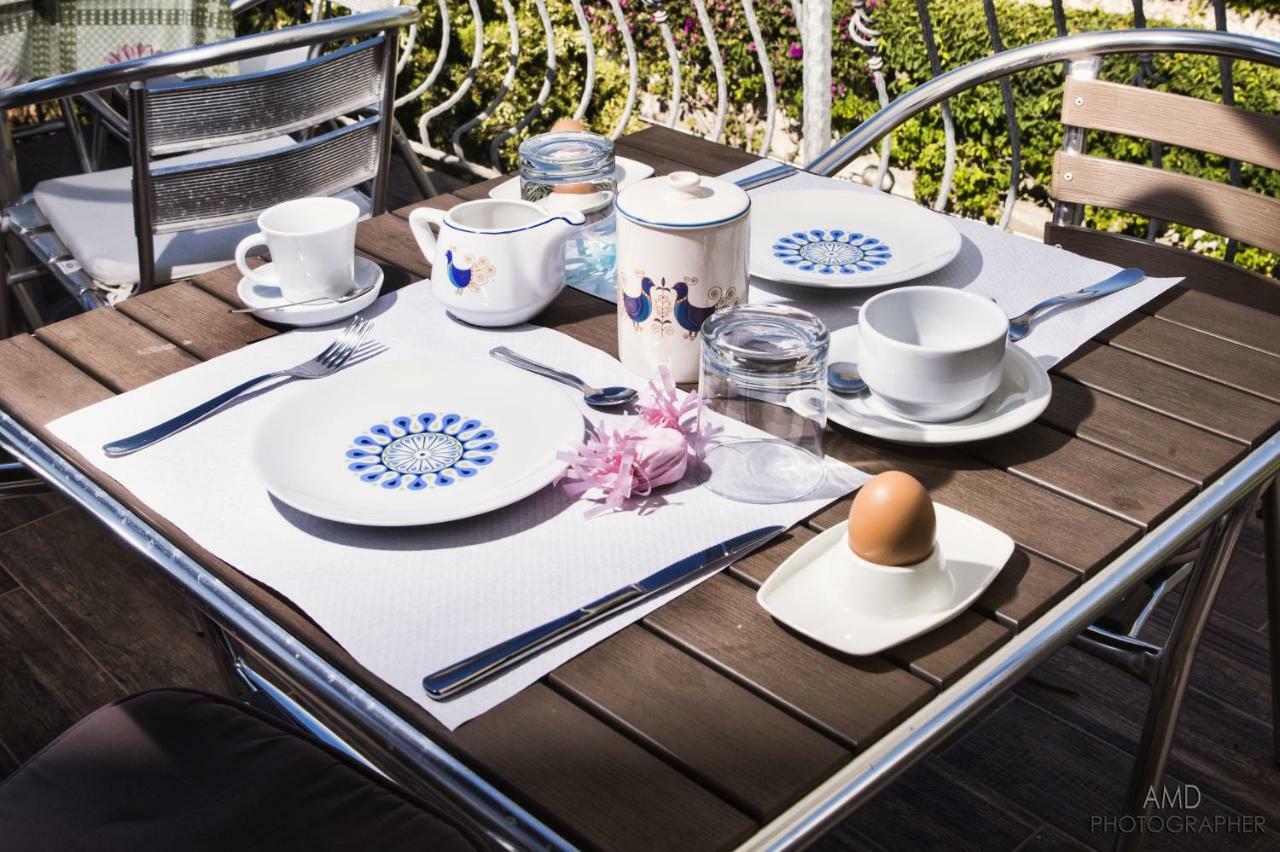 Los Flamingos Bed & Breakfast La Maddalena  ภายนอก รูปภาพ